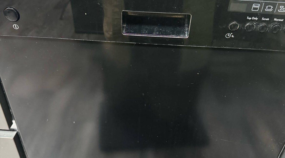 The Dishwasher Finishes Without Errors, but Dishes Feel Slightly Damp — What This Early Drying Issue Could Mean PWS 1